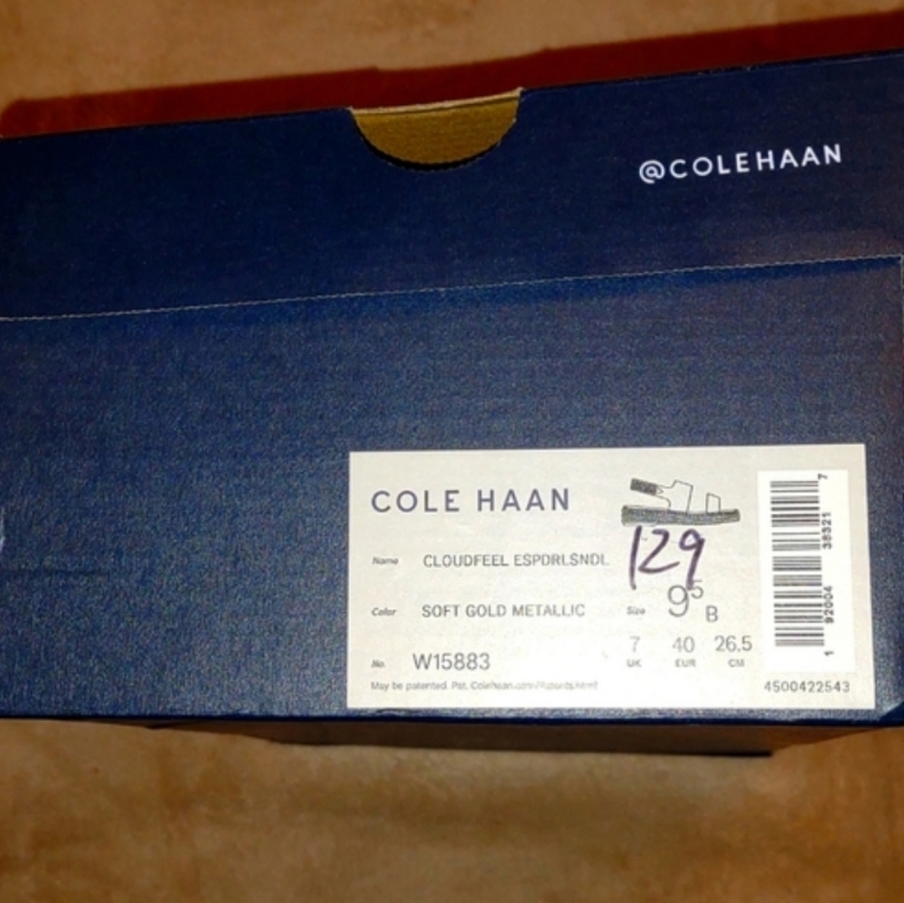 👣Cole Haan👣 Soft Gold Metallic  Cloudfeel Leather footwear - Picture 12 of 14